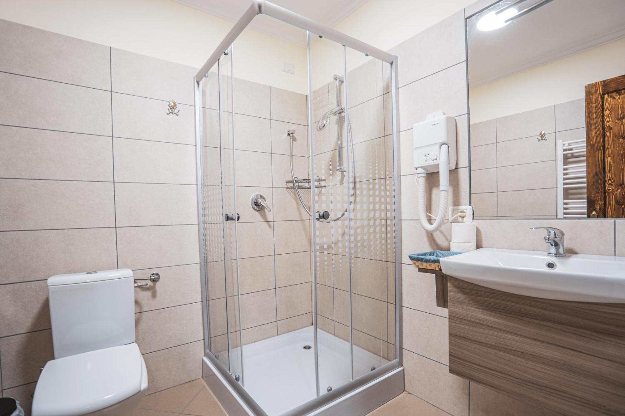 Hotel Rabbit Bran Моечу-де-Жос Экстерьер фото
