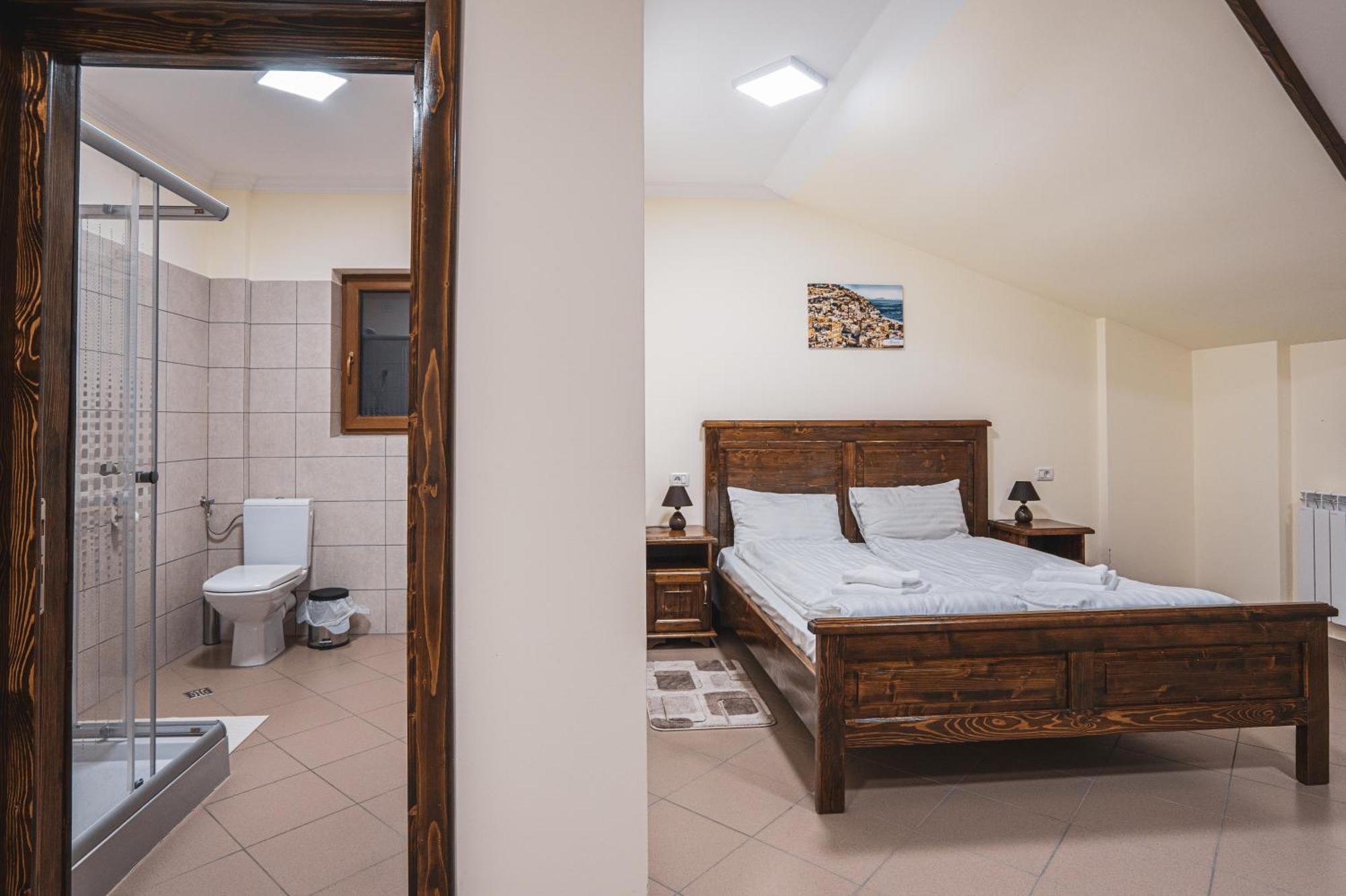 Hotel Rabbit Bran Моечу-де-Жос Экстерьер фото