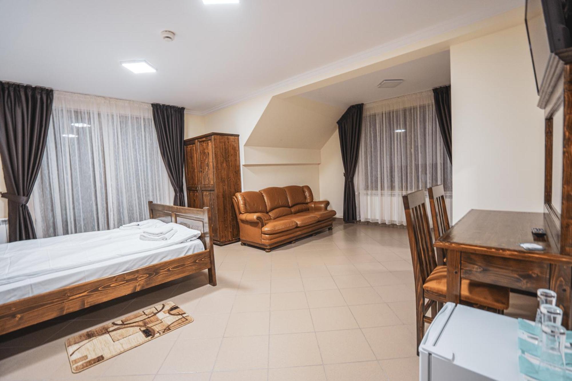 Hotel Rabbit Bran Моечу-де-Жос Экстерьер фото