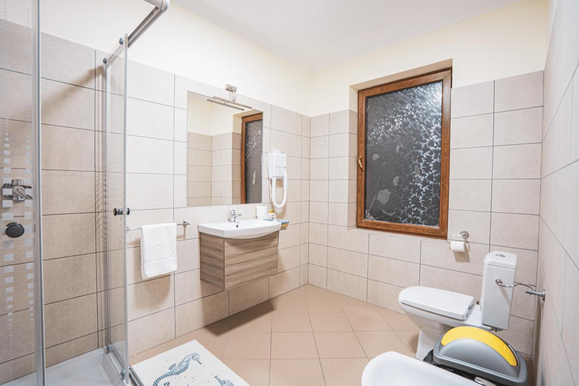 Hotel Rabbit Bran Моечу-де-Жос Экстерьер фото