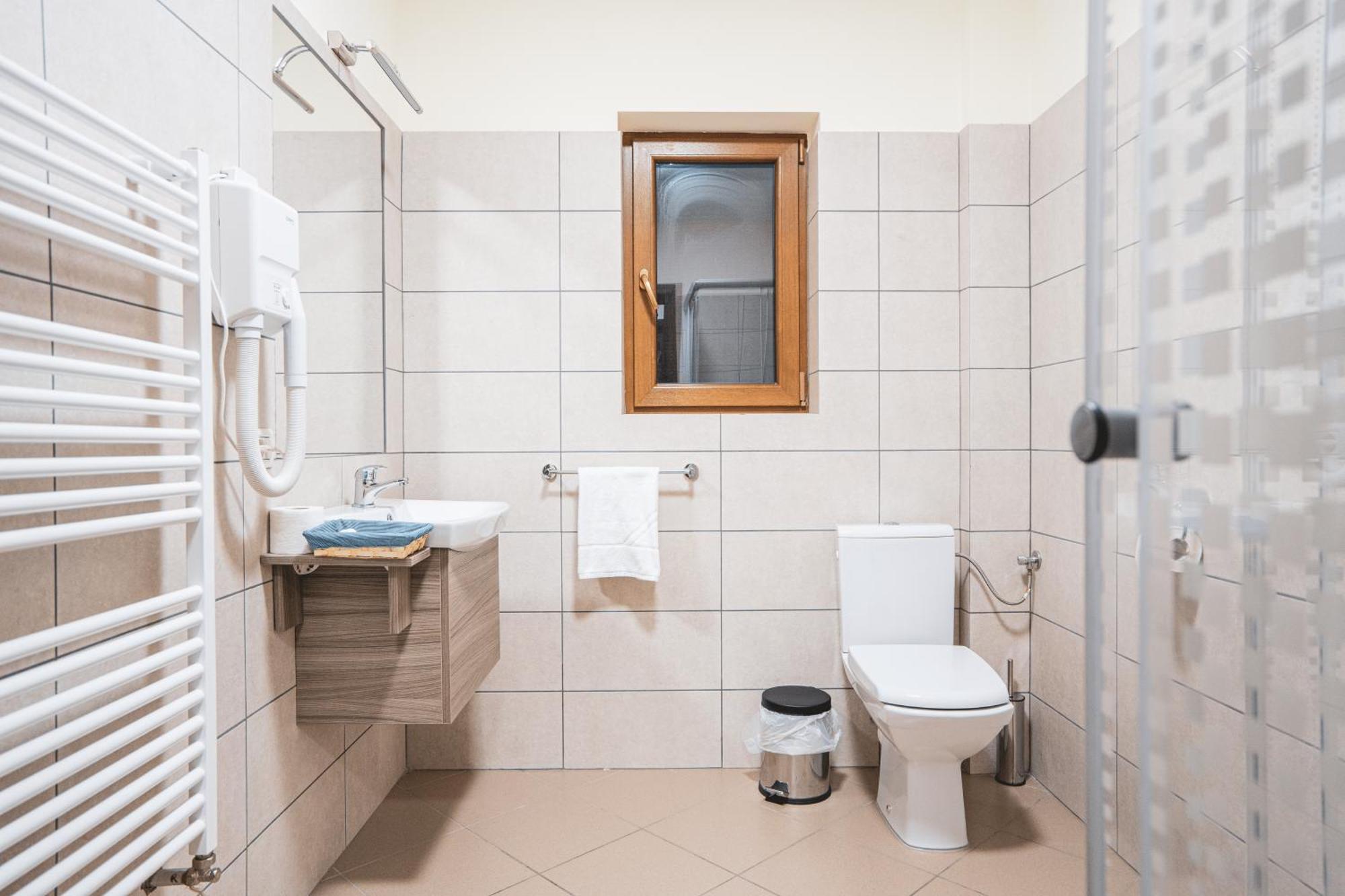 Hotel Rabbit Bran Моечу-де-Жос Экстерьер фото