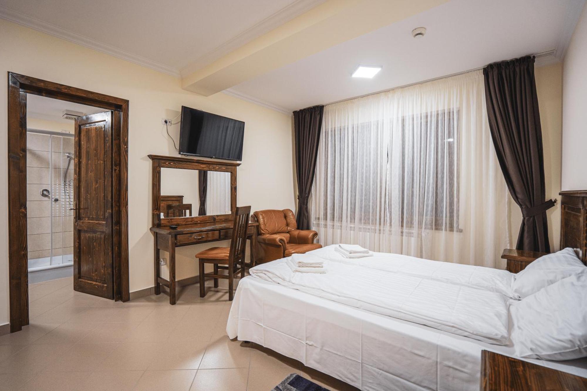 Hotel Rabbit Bran Моечу-де-Жос Экстерьер фото